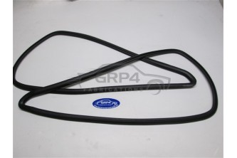 Mk2 Escort Rear 1/4 Rubber/pair *P